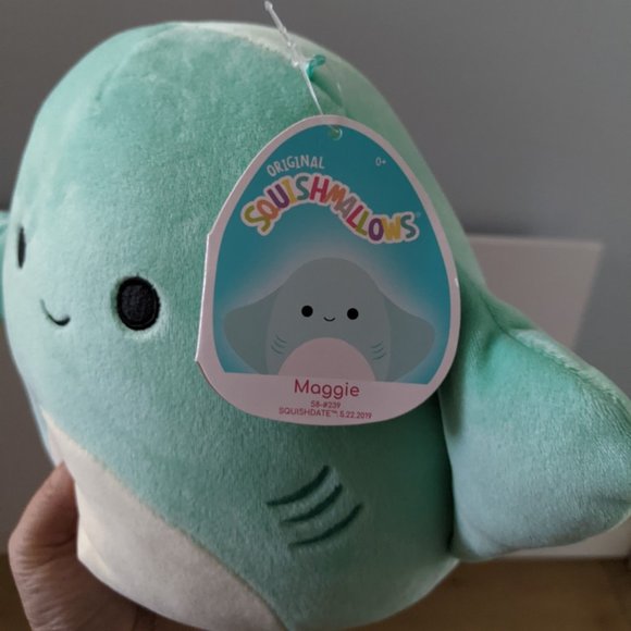 8" Maggie Squishmallow - Picture 3 of 3